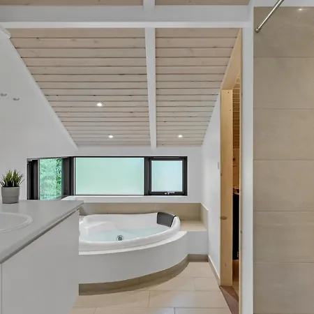 Stunning Home In Vejby With Sauna * Vejby